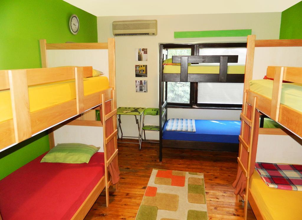 Hostel Kalonis سكوبجي الغرفة الصورة