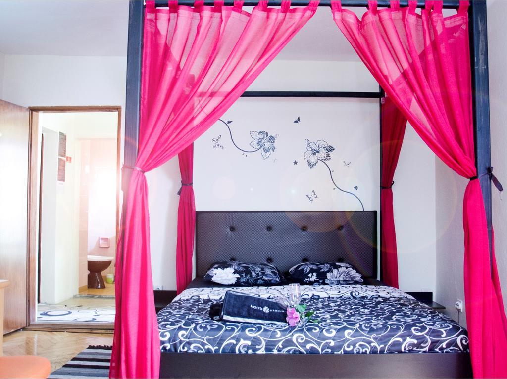 Hostel Kalonis سكوبجي الغرفة الصورة