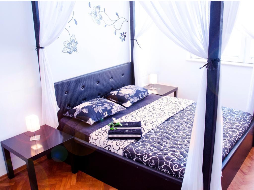 Hostel Kalonis سكوبجي المظهر الخارجي الصورة