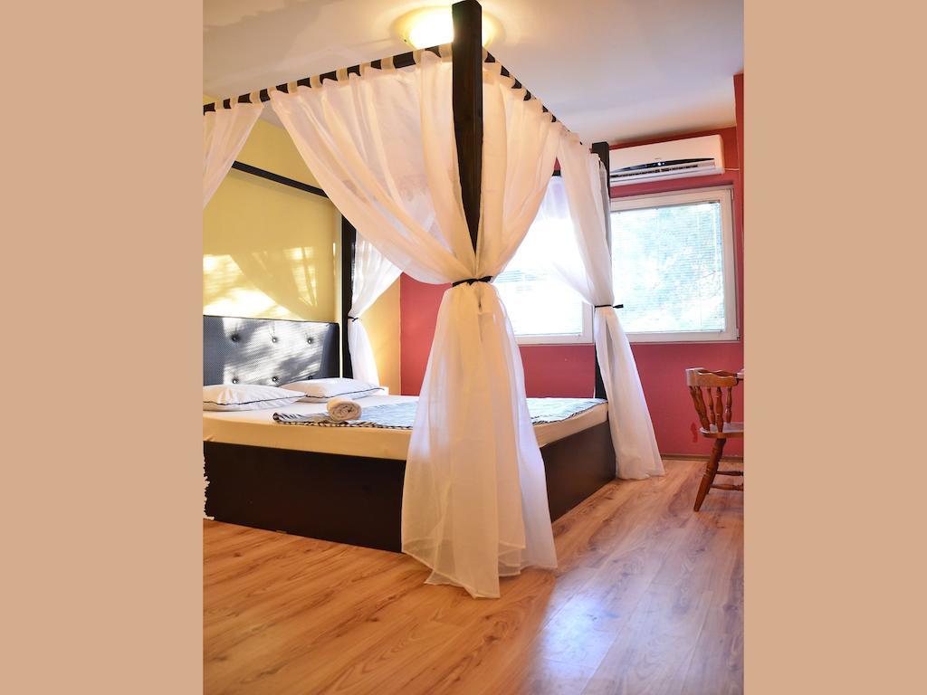 Hostel Kalonis سكوبجي المظهر الخارجي الصورة